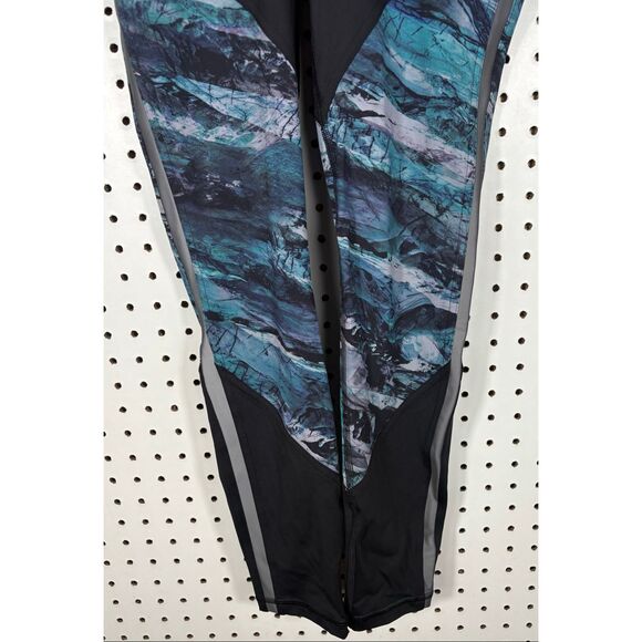 Lululemon Run to Reset Tight 25" Leggings Black Frozen Island Gym Workout Size 6 - Picture 4 of 9